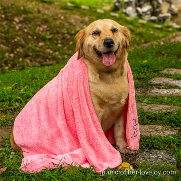 カスタムロゴデザインの犬用タオルはとても快適です